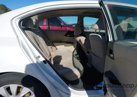 2015 Honda Accord Ex z USA, uszkodzony, nr VIN 1HGCR2F77FA058159